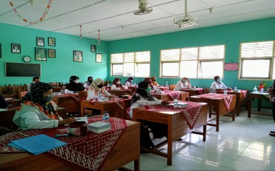 KEGIATAN BALAI BAHASA Di SMPN 4 WATES